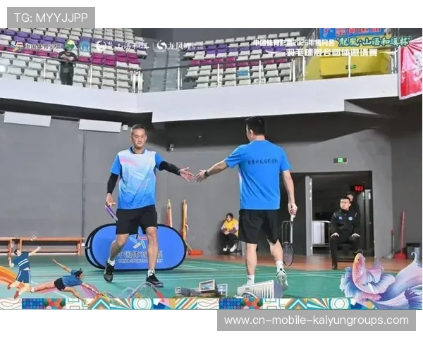 现场“燃爆”瞬间：运动员“极速冲刺”点燃全场！